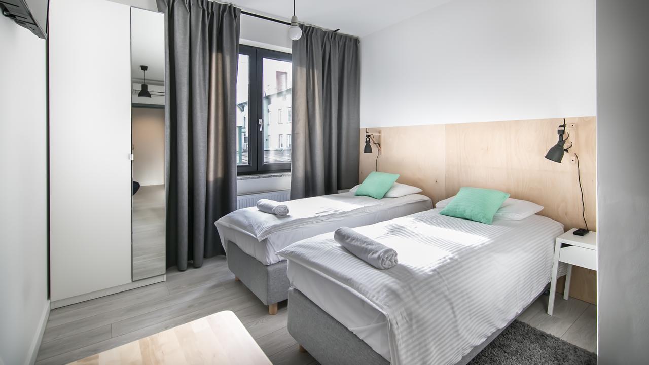 Soda Hostel & Apartments Poznan Bagian luar foto