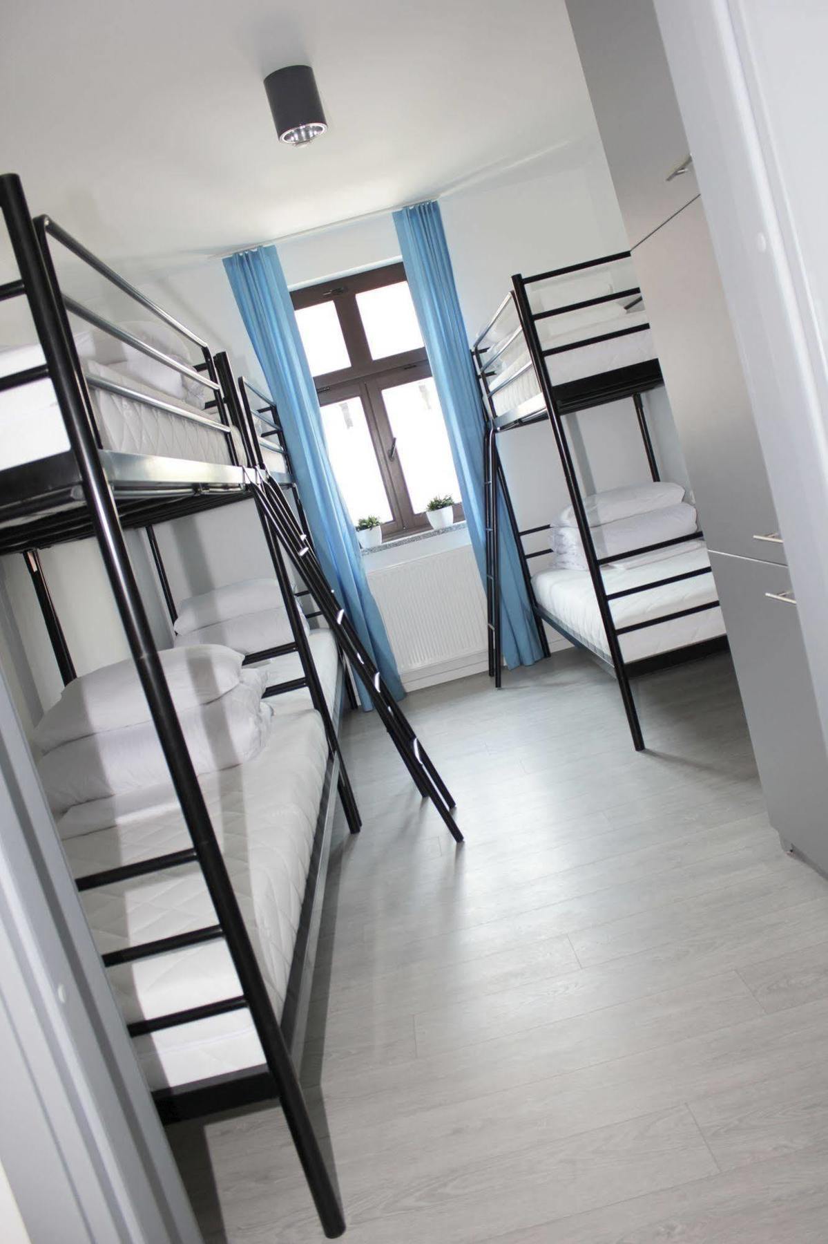 Soda Hostel & Apartments Poznan Bagian luar foto