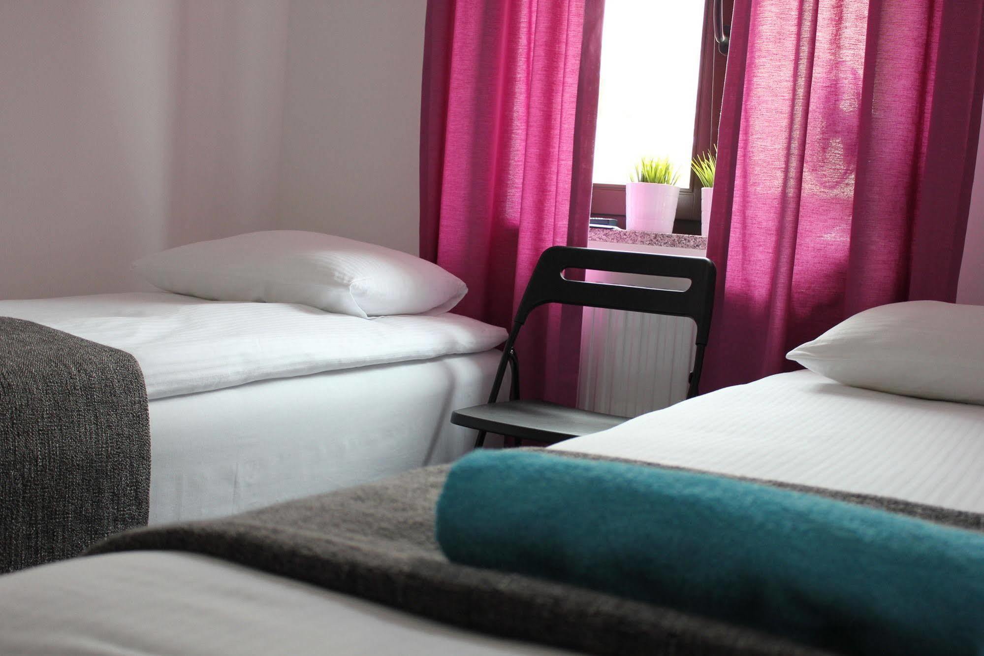 Soda Hostel & Apartments Poznan Bagian luar foto