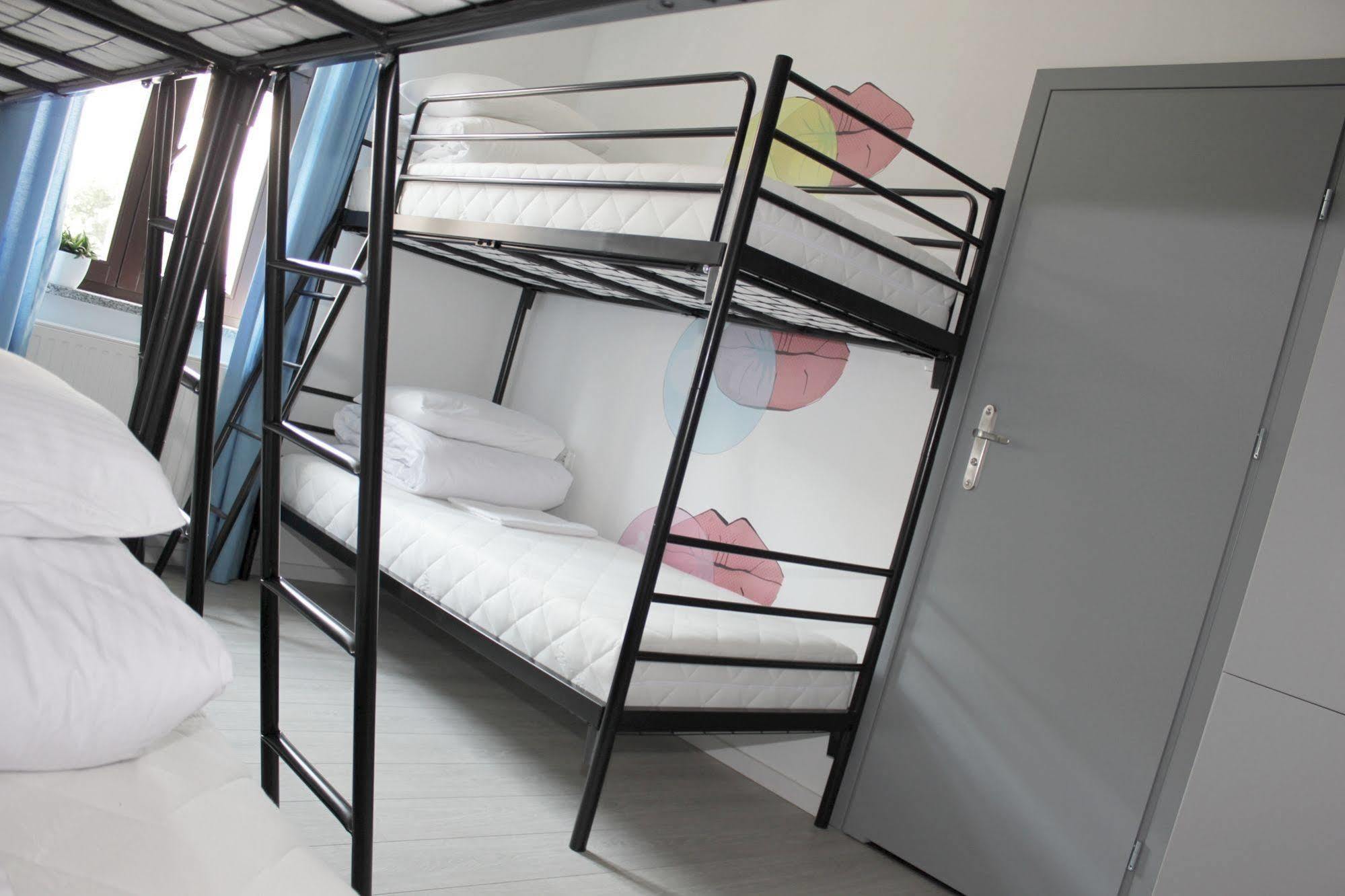 Soda Hostel & Apartments Poznan Bagian luar foto